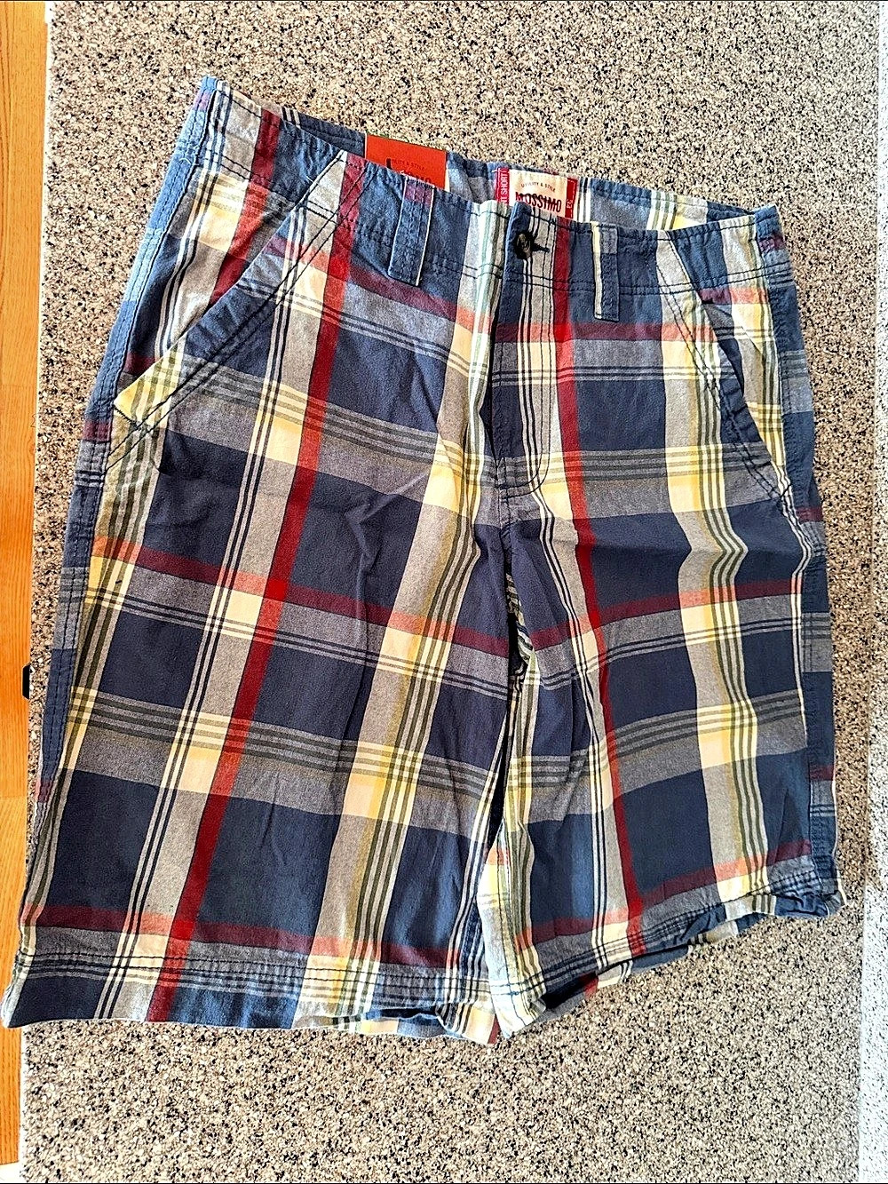 Mossimo Flat Front Short Plaid Shorts in Blue & Red Waist 34 NWT